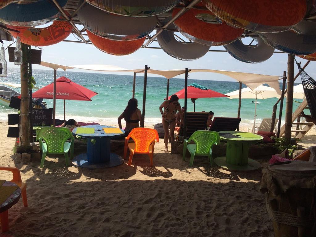 Familia Vista Al Mar - Baru Hotel Екстериор снимка